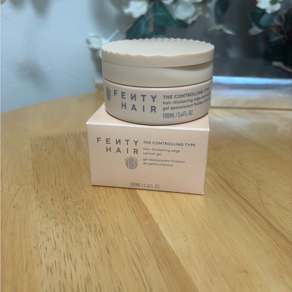 Fenty Hair~The Controlling Type HairThickening Edge Control Gel 3.4oz,SEALED,New